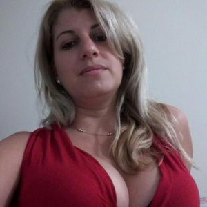 Meet your Posher, Yanelys